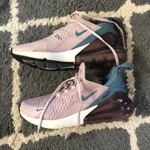 Nike Air Max 270 excellent condition